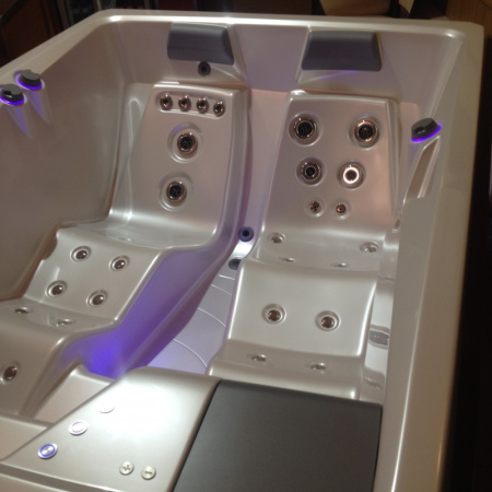 Гидромассажный спа-бассейн USSPA Lyra_iN